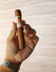 Hoyo de Monterrey Epicure No. 2 4.8" x 50